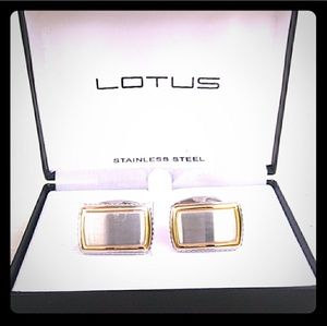 🎊SALE NOS NIB Lotus Stainless Steel Cufflinks